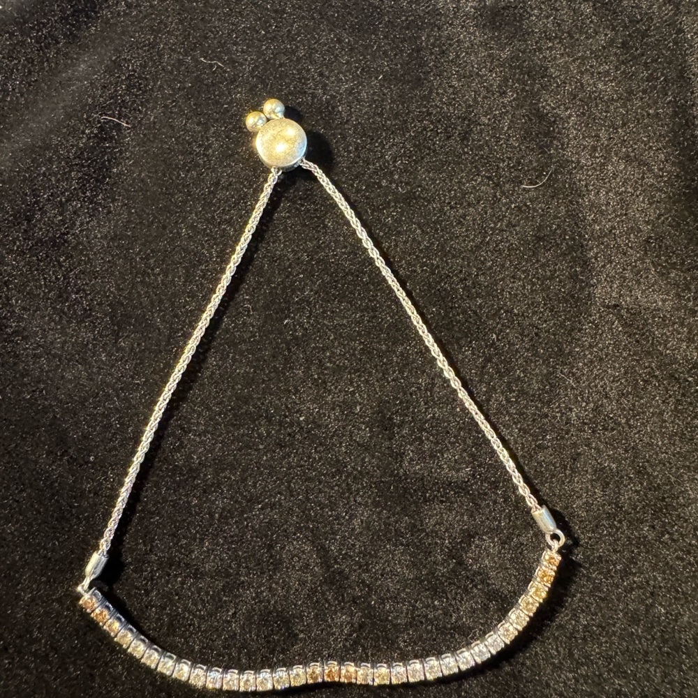 Le Vían Diamond bollo bracelet 2 ct tw 14K white gold 9.5 inches